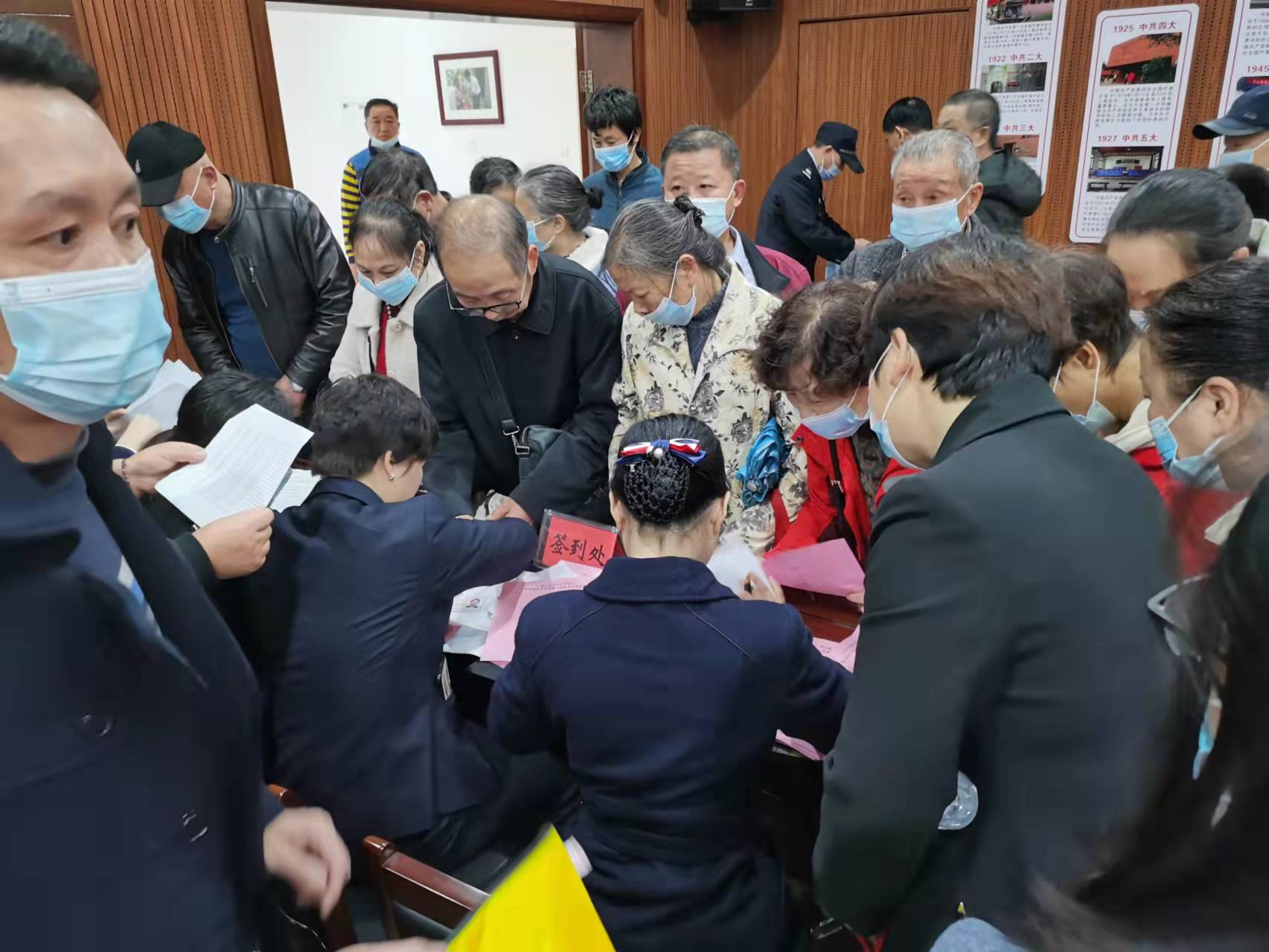 f49d1cebed629a26b2999ec04e7a150